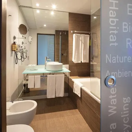 Neya Hotel