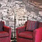 Neya Hotel 4*
