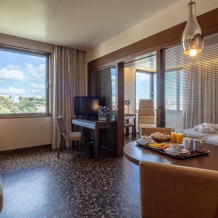 Neya 4* Лиссабон